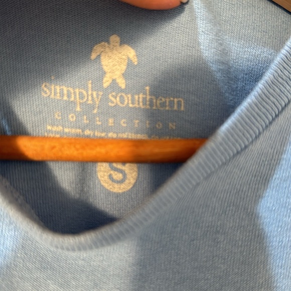 EUC - Simply Southern Women’s Blue Salty Sandy and Happy Beach Shirt - Picture 5 of 5